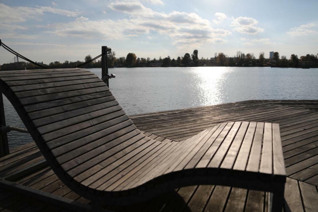 Bungalow At Lake Alte Donau Βιέννη Εξωτερικό φωτογραφία